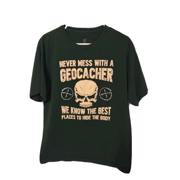 Never Mess With A Geocacher Green Men's Tee Shirt Size Large Comfortable Cotton - Picture 1 of 5